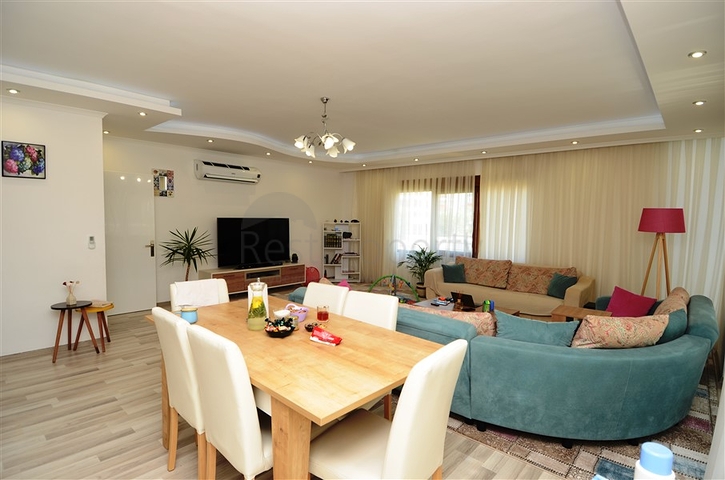 شقة واسعة مفروشة في منطقة كاستل – ألانيا