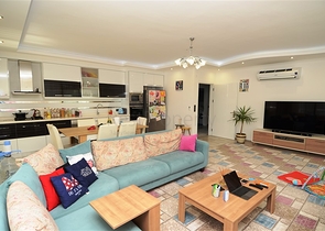 شقة واسعة مفروشة في منطقة كاستل – ألانيا