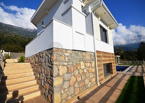 فيلا واسعة في فتحية 