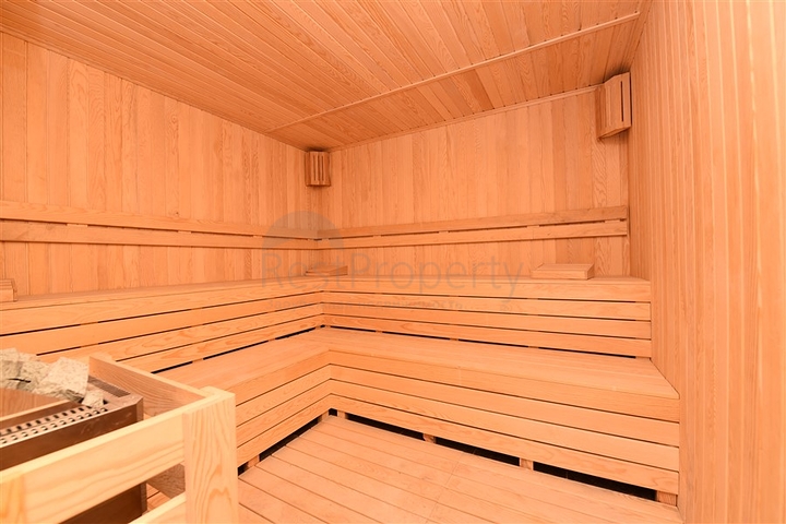 شقق ضمن مجمع سكني حديث على مقربة من البحر قيد الإنشاء في منطقة كاستل – ألانيا