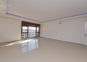 شقق ضمن مجمع سكني حديث على مقربة من البحر قيد الإنشاء في منطقة كاستل – ألانيا