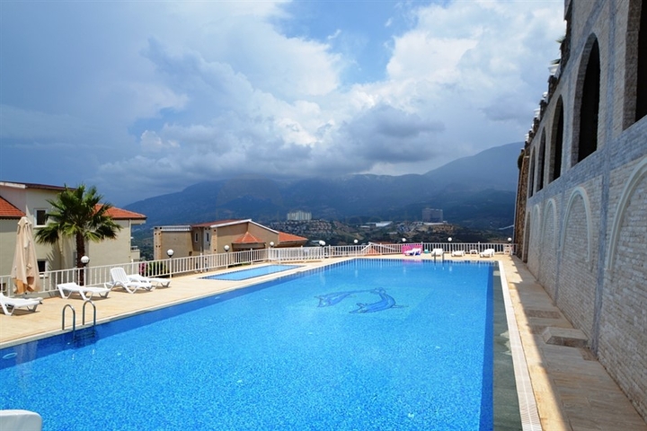 فيلا بإطلالة بحرية وجبلية في منطقة كارجي جاك – ألانيا