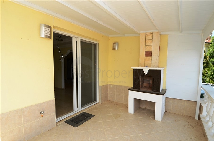 فيلا بإطلالة بحرية وجبلية في منطقة كارجي جاك – ألانيا