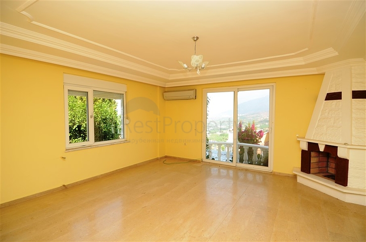 فيلا بإطلالة بحرية وجبلية في منطقة كارجي جاك – ألانيا