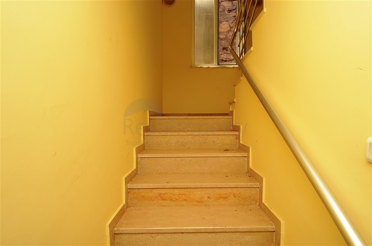 فيلا بإطلالة بحرية وجبلية في منطقة كارجي جاك – ألانيا