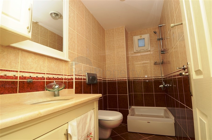 فيلا بإطلالة بحرية وجبلية في منطقة كارجي جاك – ألانيا