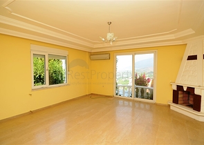 فيلا بإطلالة بحرية وجبلية في منطقة كارجي جاك – ألانيا