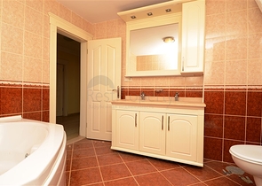 فيلا بإطلالة بحرية وجبلية في منطقة كارجي جاك – ألانيا