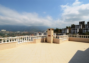 فيلا بإطلالة بحرية وجبلية في منطقة كارجي جاك – ألانيا