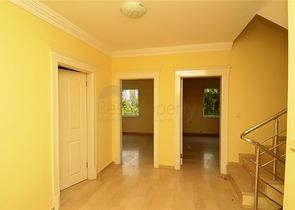 فيلا بإطلالة بحرية وجبلية في منطقة كارجي جاك – ألانيا