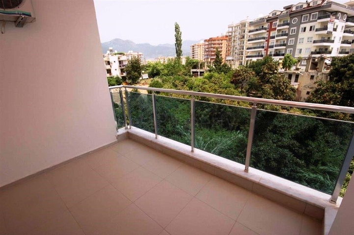 شقة مفروشة ضمن مجمع حديث في منطقة توسمور – ألانيا