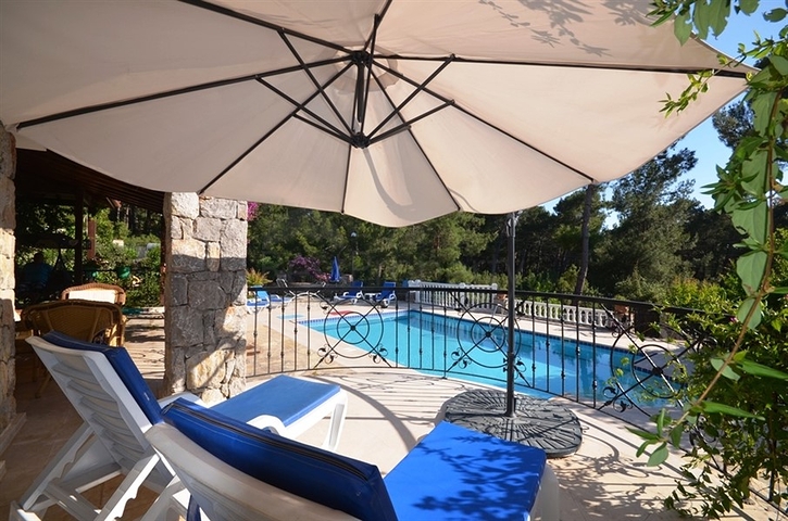 فيلا مفروشة في فتحية