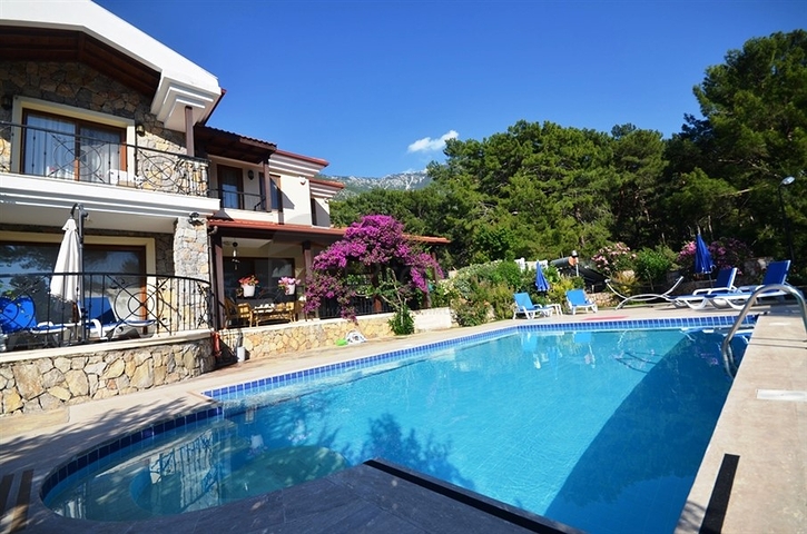 فيلا مفروشة في فتحية