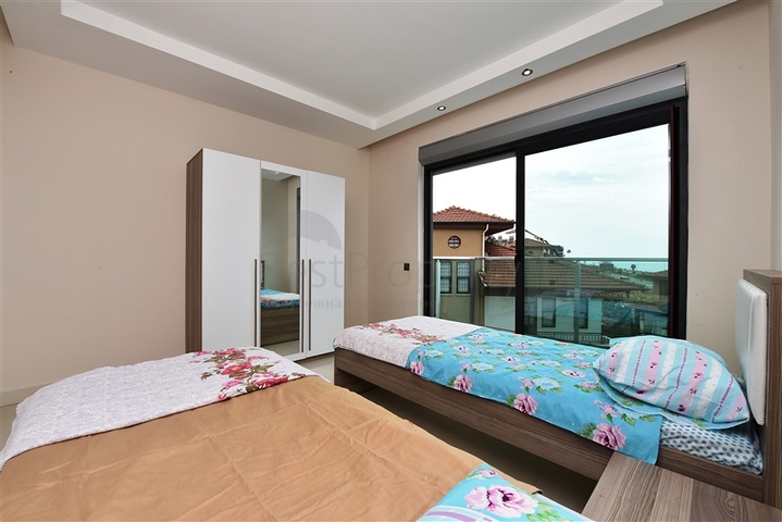 شقة فاخرة وبإطلالة بحرية مباشرة على البحر في منطقة كارجي جاك – ألانيا