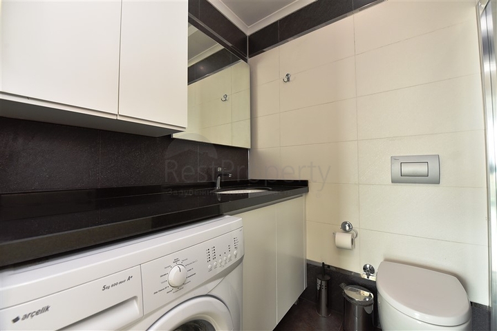 شقة فاخرة وبإطلالة بحرية مباشرة على البحر في منطقة كارجي جاك – ألانيا