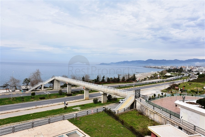 شقة فاخرة وبإطلالة بحرية مباشرة على البحر في منطقة كارجي جاك – ألانيا