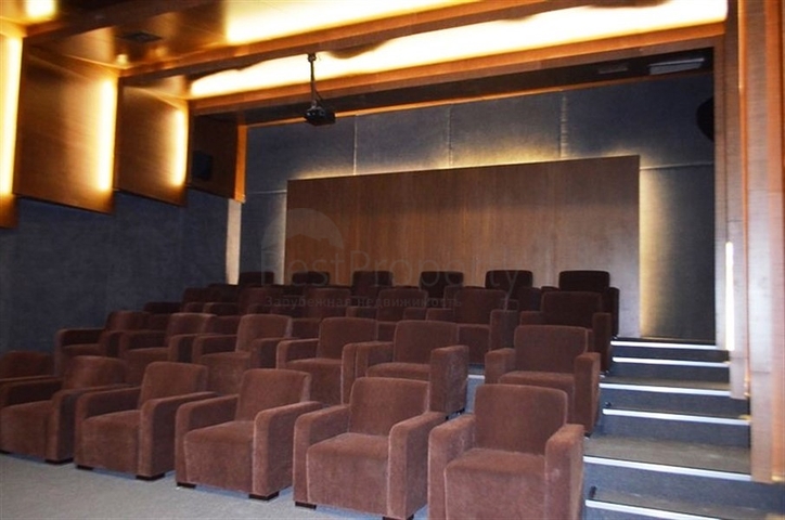 شقة فاخرة وبإطلالة بحرية مباشرة على البحر في منطقة كارجي جاك – ألانيا