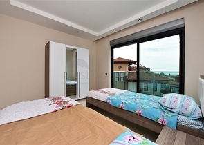 شقة فاخرة وبإطلالة بحرية مباشرة على البحر في منطقة كارجي جاك – ألانيا