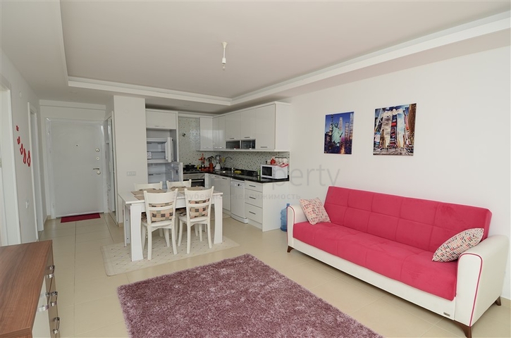 شقة للإيجار في مجمع حديث