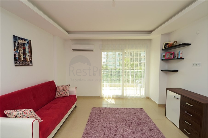 شقة للإيجار في مجمع حديث