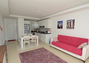 شقة للإيجار في مجمع حديث