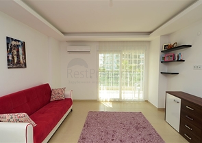 شقة للإيجار في مجمع حديث