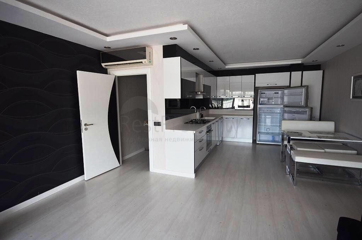 بنتهاوس مفروشة على بعد 350 متر عن البحر في حي ليمان من منطقة كونيالتي – أنطاليا