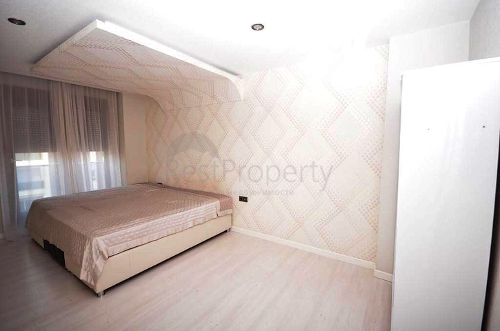 بنتهاوس مفروشة على بعد 350 متر عن البحر في حي ليمان من منطقة كونيالتي – أنطاليا