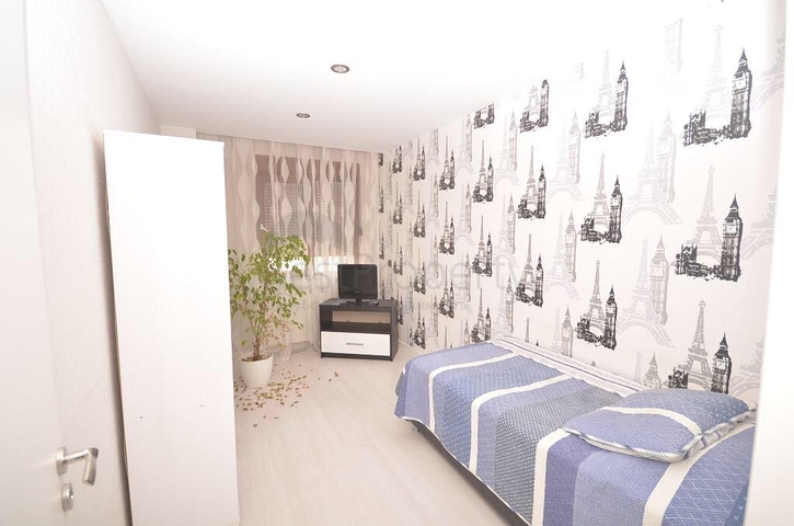 بنتهاوس مفروشة على بعد 350 متر عن البحر في حي ليمان من منطقة كونيالتي – أنطاليا