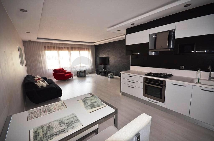 بنتهاوس مفروشة على بعد 350 متر عن البحر في حي ليمان من منطقة كونيالتي – أنطاليا