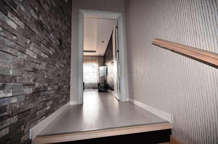 بنتهاوس مفروشة على بعد 350 متر عن البحر في حي ليمان من منطقة كونيالتي – أنطاليا