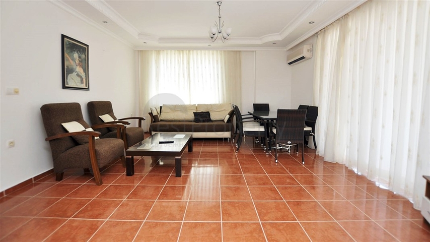 شقة مفروشة بإطلالة بحرية مميزة في منطقة محمودلار – الانيا