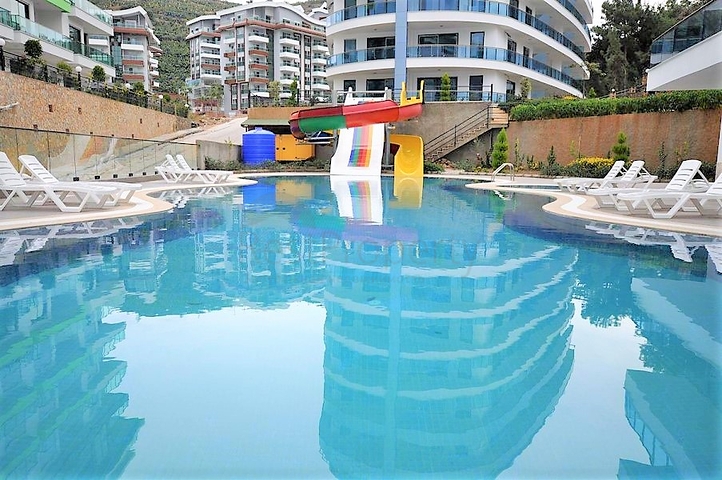 شقة بتخطيط 2+1 ضمن مجمع حديث في منطقة كارجي جاك – ألانيا