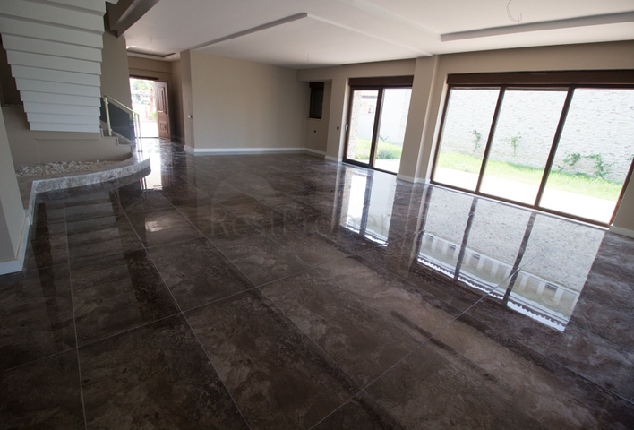 فيلا فاخرة ضمن مجمع سكني في منطقة بيليك – أنطاليا