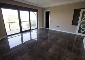 فيلا فاخرة ضمن مجمع سكني في منطقة بيليك – أنطاليا