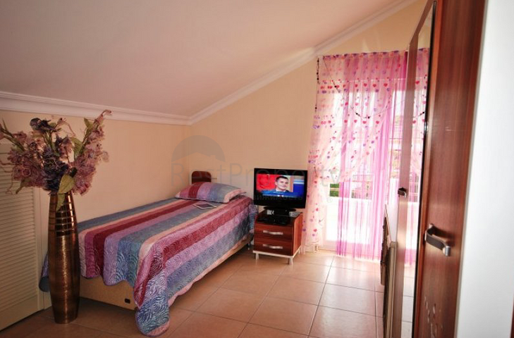 فيلا مفروشة في كيمير