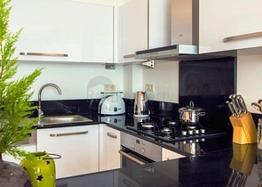 دوبلكس فاخرة ومفروشة مع مناظر ساحرة للبحر في كالكان – كاس