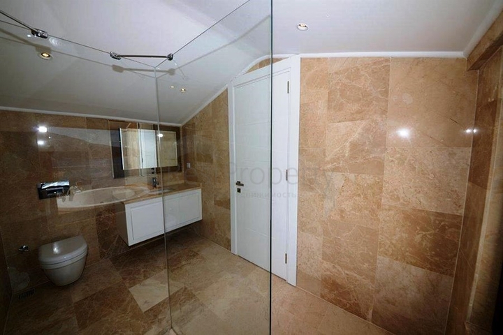 شقق دوبلكس فاخرة ضمن مجمع بإطلالات بحرية ساحرة في كالكان – كاس