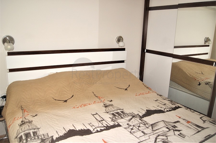 شقة مفروشة على مسافة 450 متر عن البحر في حي ليمان من منطقة كونيالتي – أنطاليا