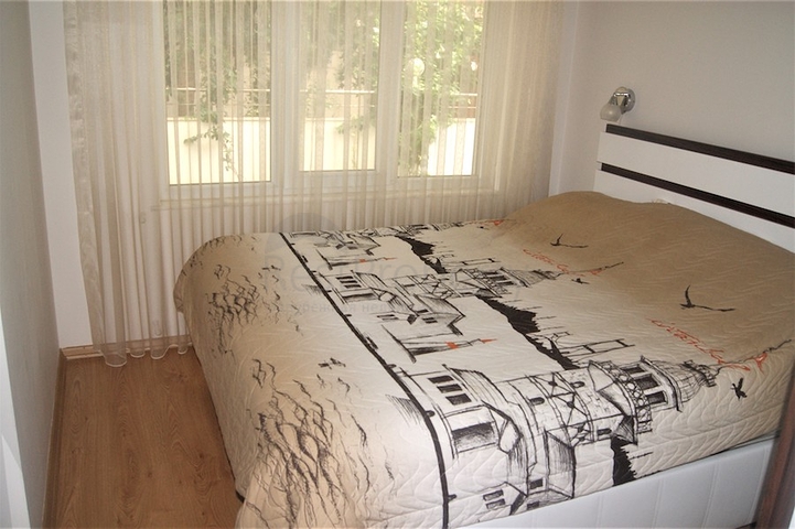 شقة مفروشة على مسافة 450 متر عن البحر في حي ليمان من منطقة كونيالتي – أنطاليا