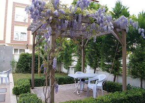 شقة مفروشة على مسافة 450 متر عن البحر في حي ليمان من منطقة كونيالتي – أنطاليا