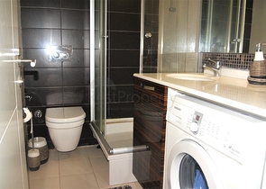 شقة مفروشة على مسافة 450 متر عن البحر في حي ليمان من منطقة كونيالتي – أنطاليا