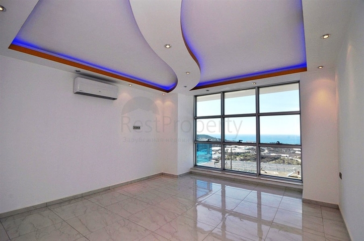 فيلا فاخرة وراقية بإطلالات ساحرة للبحر والجبال في منطقة كارجي جاك – ألانيا