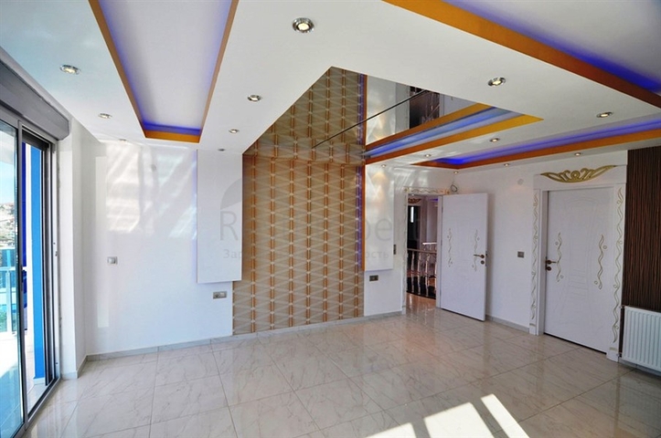 فيلا فاخرة وراقية بإطلالات ساحرة للبحر والجبال في منطقة كارجي جاك – ألانيا