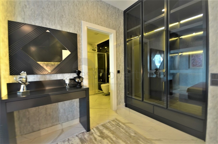 شقق فاخرة ضمن مجمع 5 نجوم - اطلالة بحرية -في كارجي جاك / الانيا 