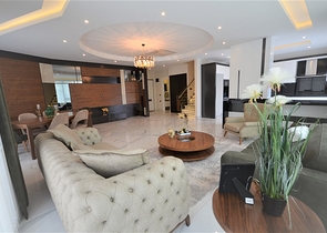 شقق فاخرة ضمن مجمع 5 نجوم - اطلالة بحرية -في كارجي جاك / الانيا 