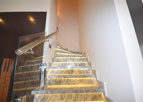 شقق فاخرة ضمن مجمع 5 نجوم - اطلالة بحرية -في كارجي جاك / الانيا 