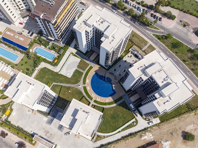 مشروع على الخط الأول من البحر في منطقة كونيالتي -أنطاليا