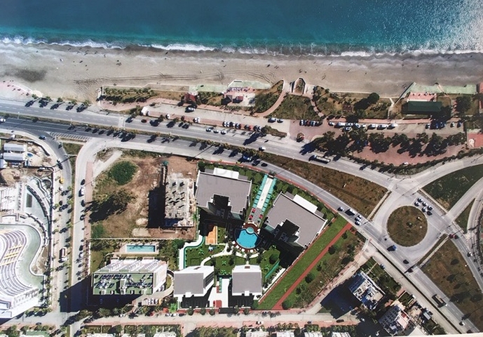 مشروع على الخط الأول من البحر في منطقة كونيالتي -أنطاليا