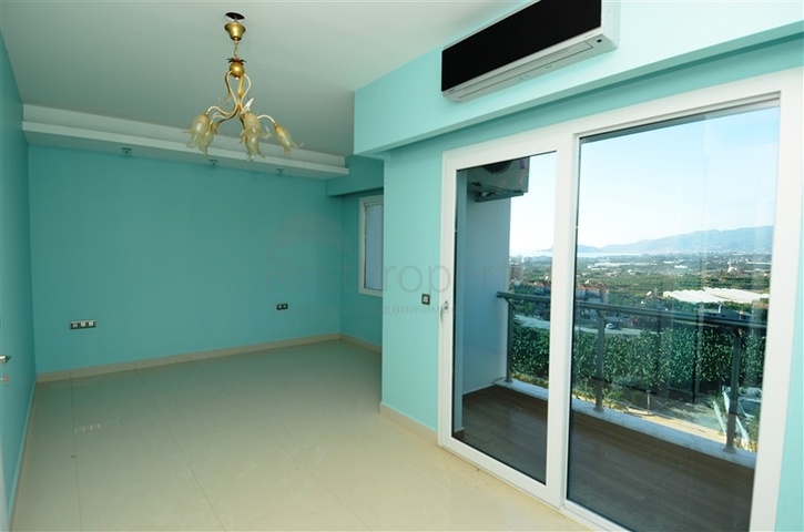 شقة مؤثثة جزئياً ضمن مجمع فاخر في منطقة محمودلار – ألانيا